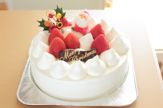 日本で初めてクリスマスケーキが販売されたのはいつ 日本だけで海外では食べないの くららく